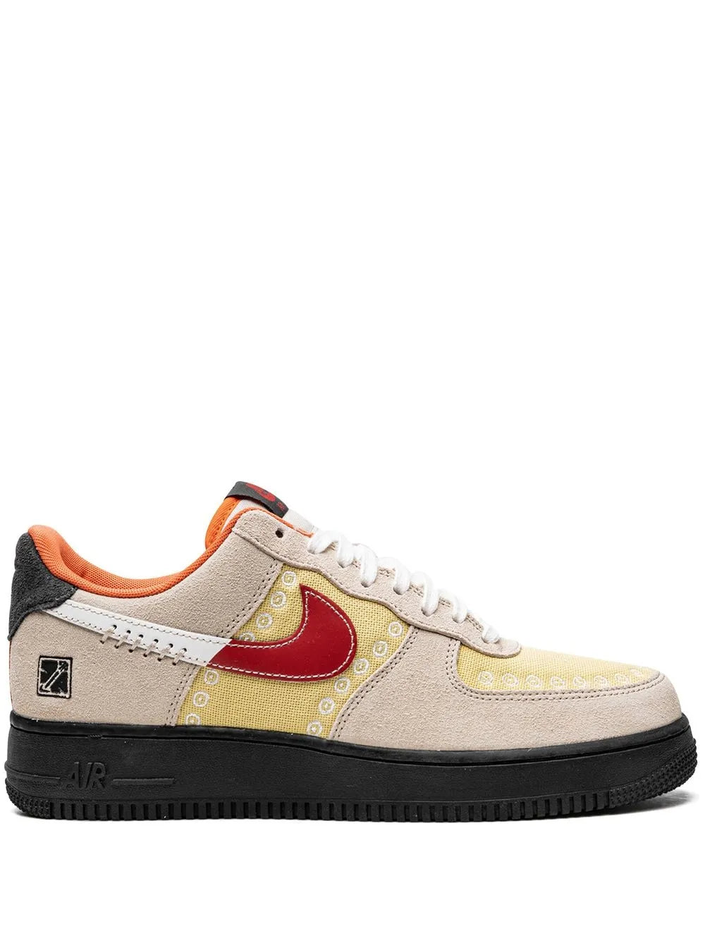 Nike Air Force 1 Low Somos Familia Sneakers