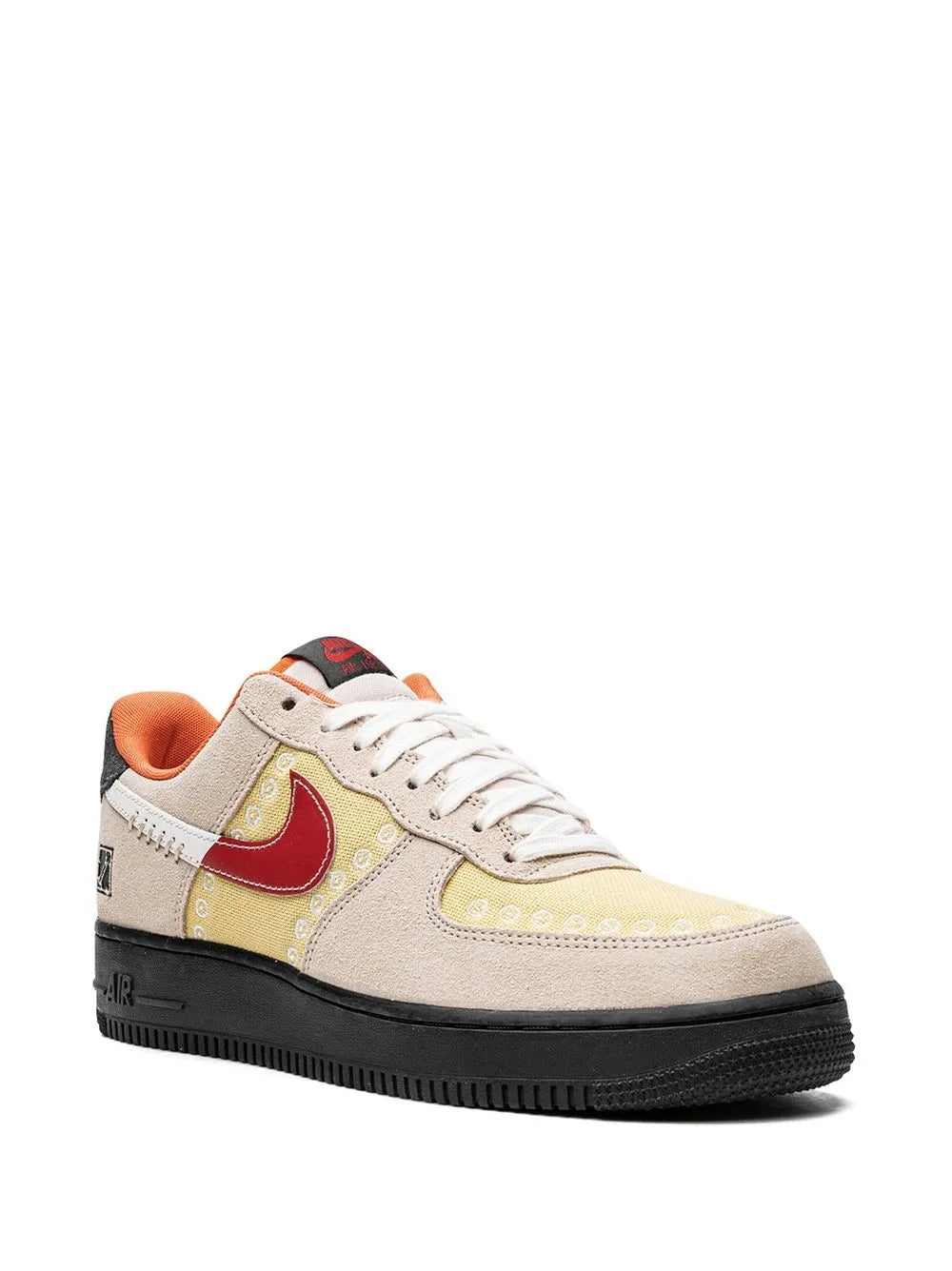 Nike Air Force 1 Low Somos Familia Sneakers