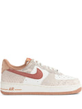 Nike Air Force 107 Lv8 Sneakers