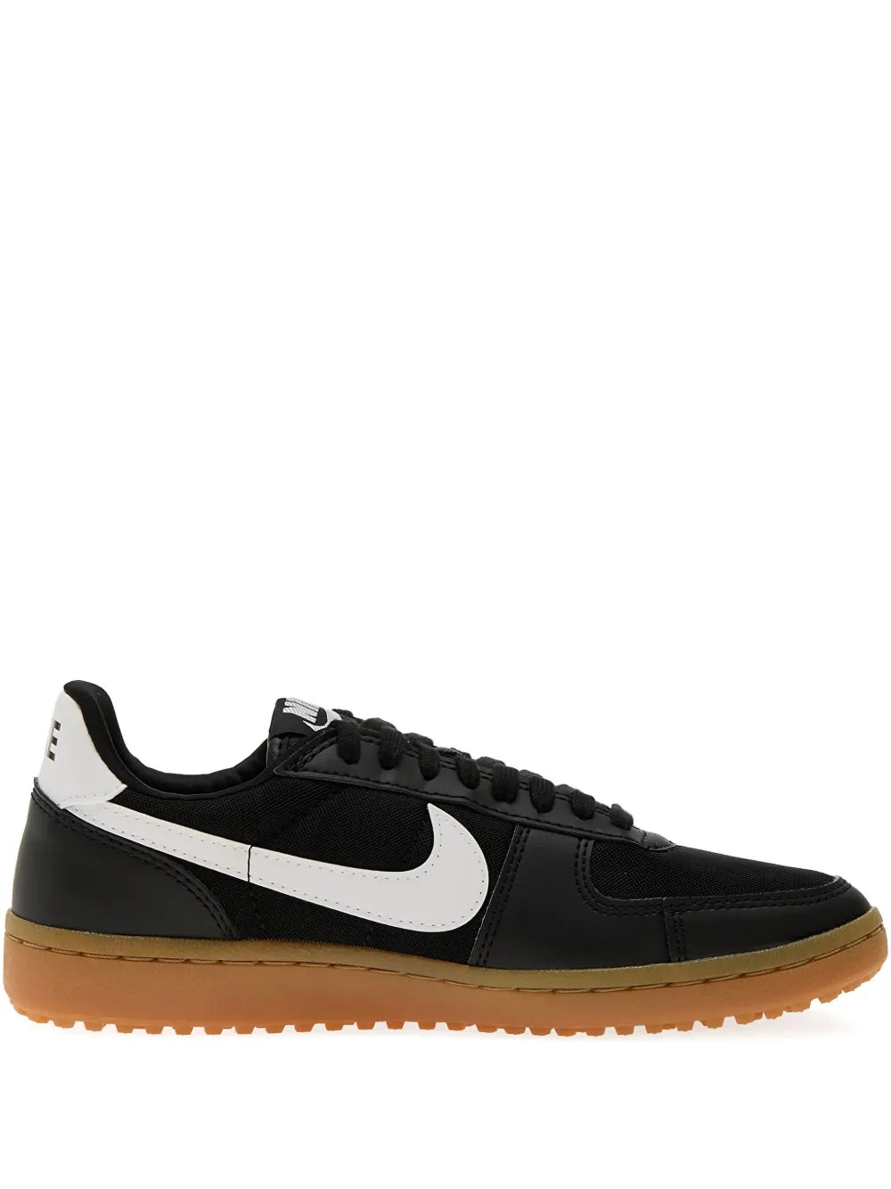 Nike Field General Swoosh-Logo