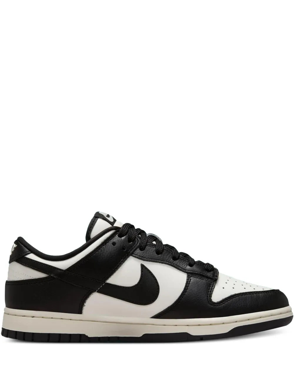 Nike Dunk Low Se